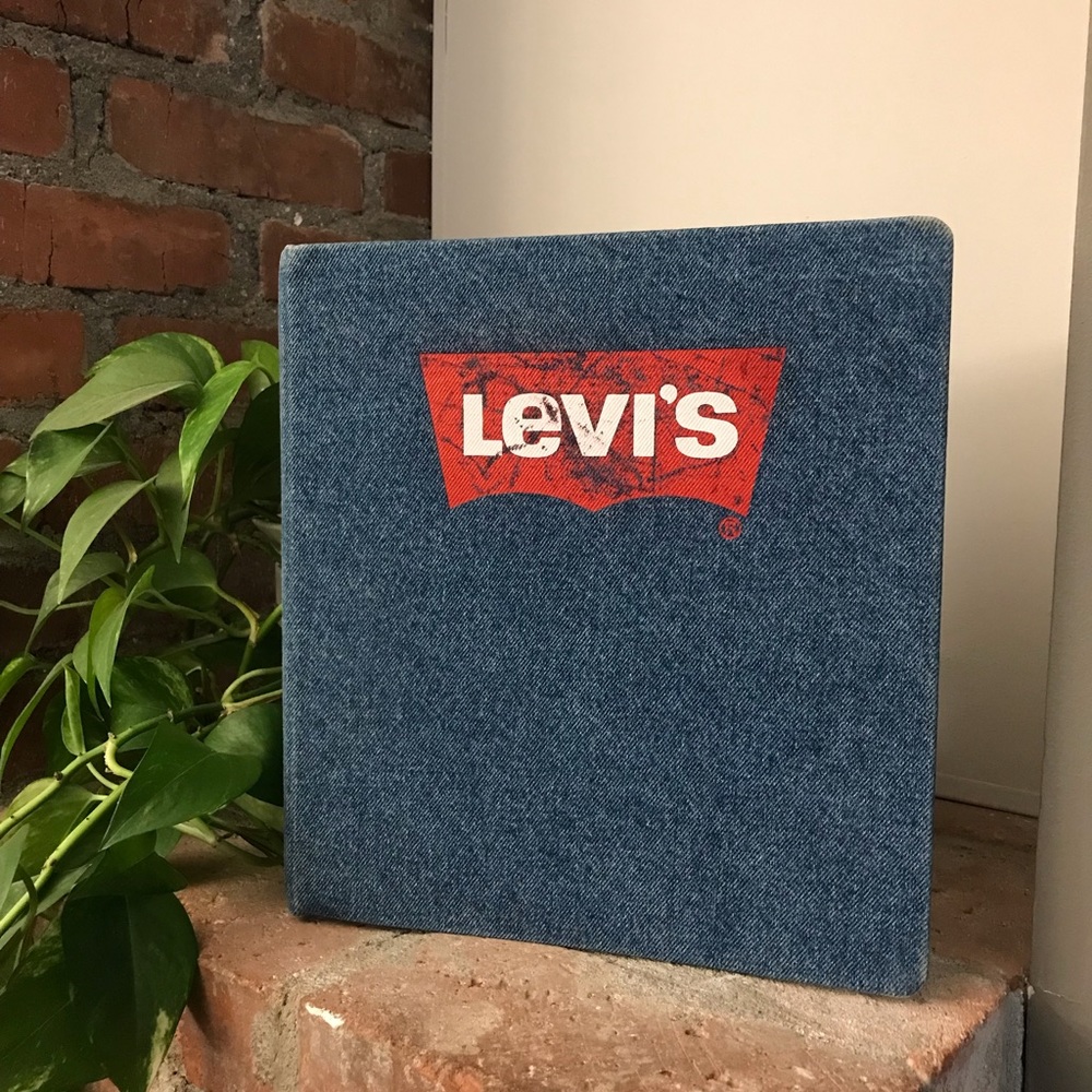 RARE - Vintage real denim cotton Levi’s 1.5” binder book stationary street wear